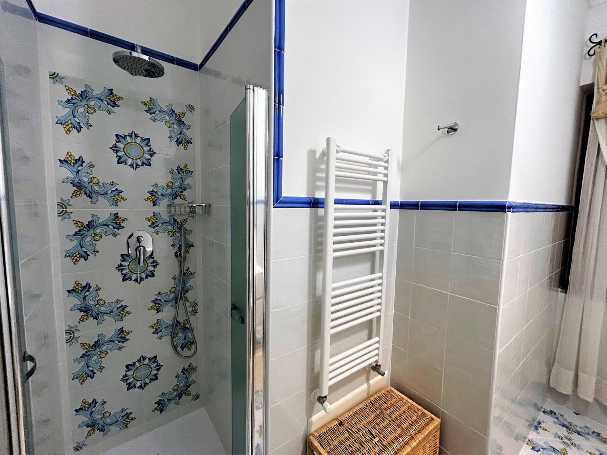 Apartment Positano Elegant Terrace By Interhome Luaran gambar